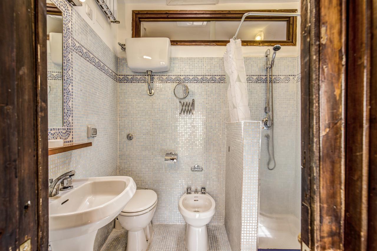 Homehouse Garofano - Rione Monti - Colosseum Roma Dış mekan fotoğraf