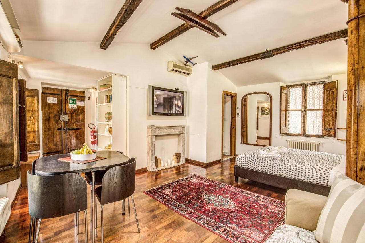 Homehouse Garofano - Rione Monti - Colosseum Roma Dış mekan fotoğraf